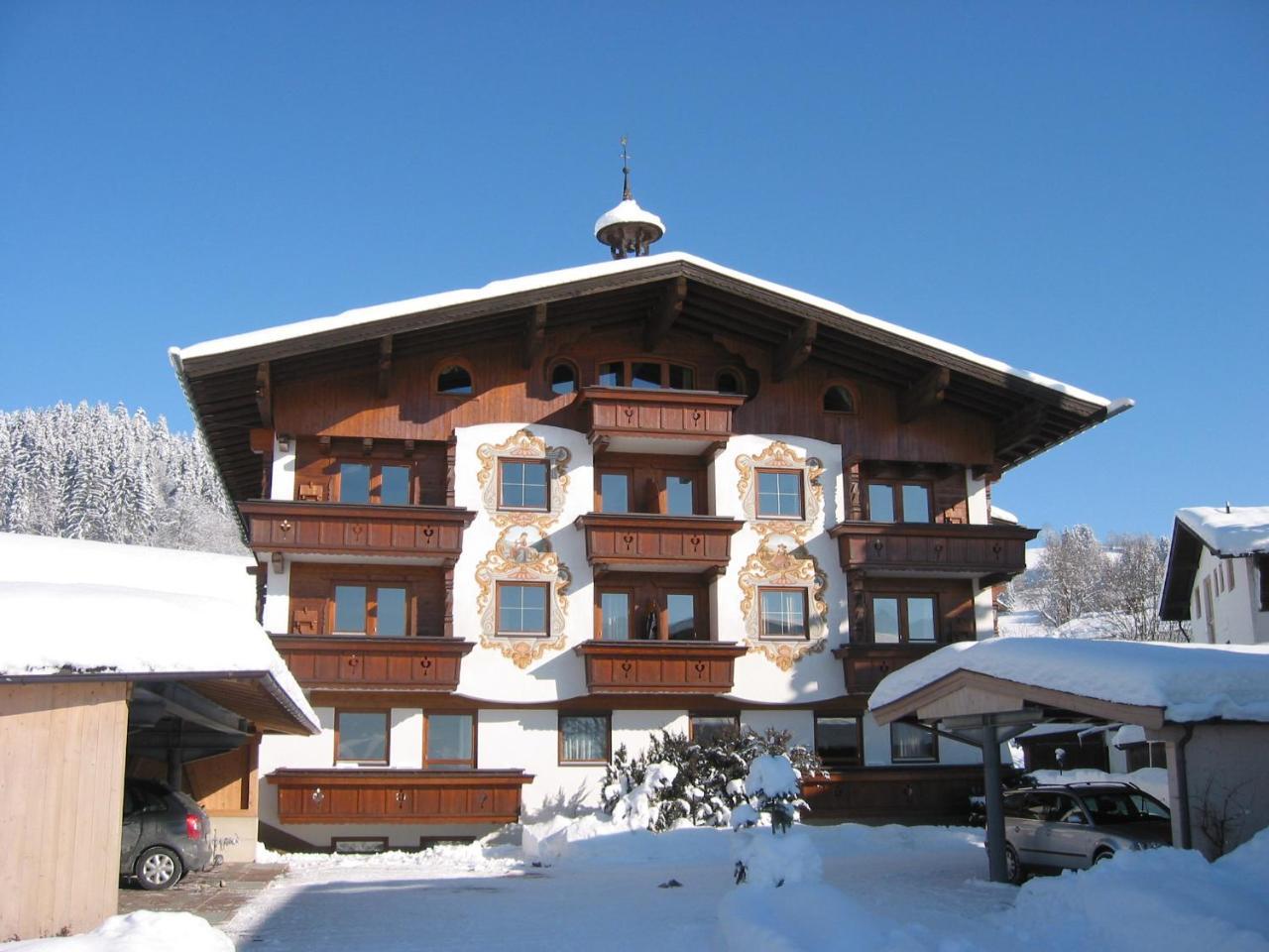 Apartments Tirolerhaus Kössen Eksteriør bilde